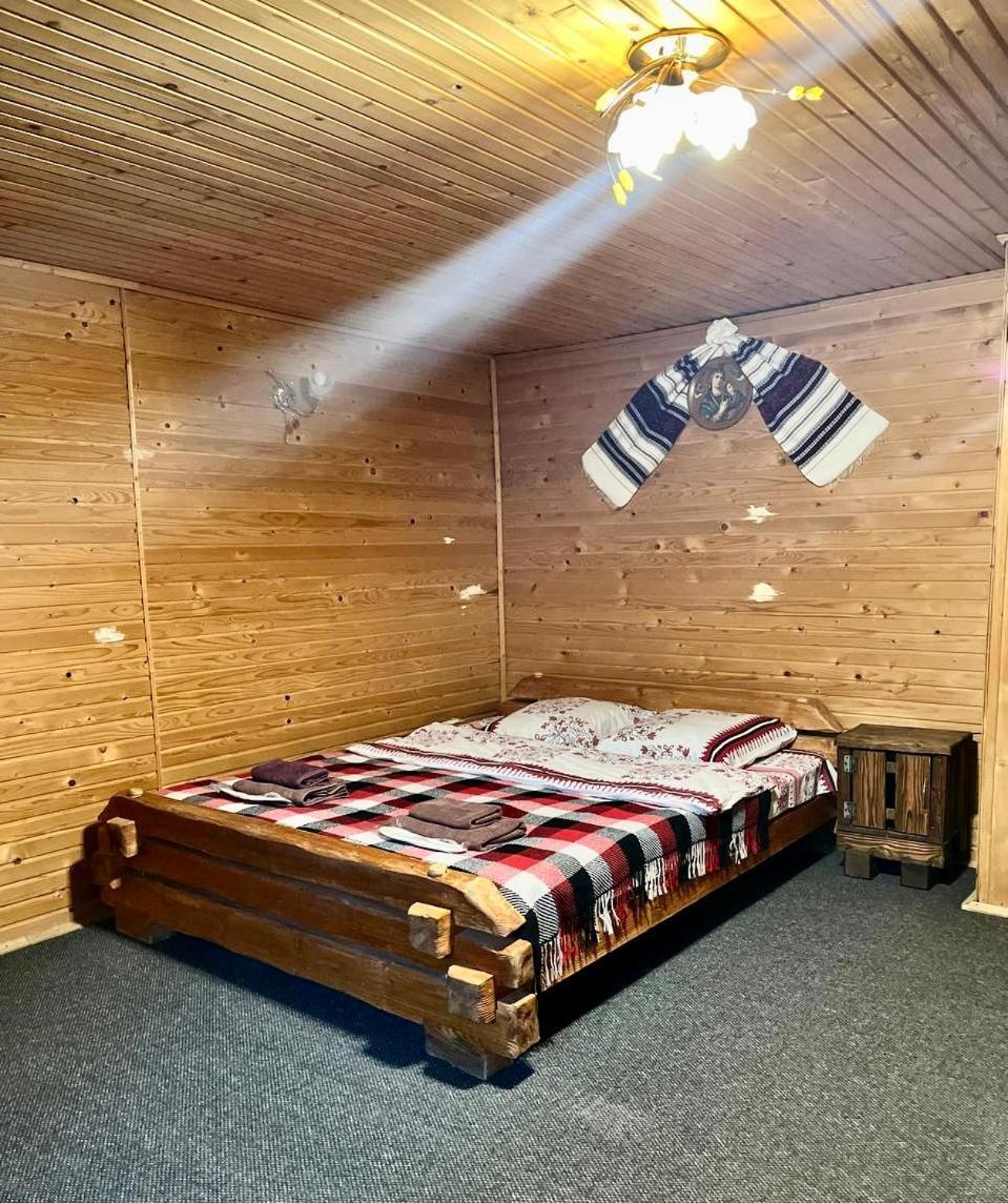 Готель Добрій Vorochta Exteriör bild